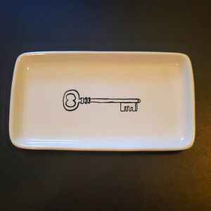 Rae Dunn skeleton key tray